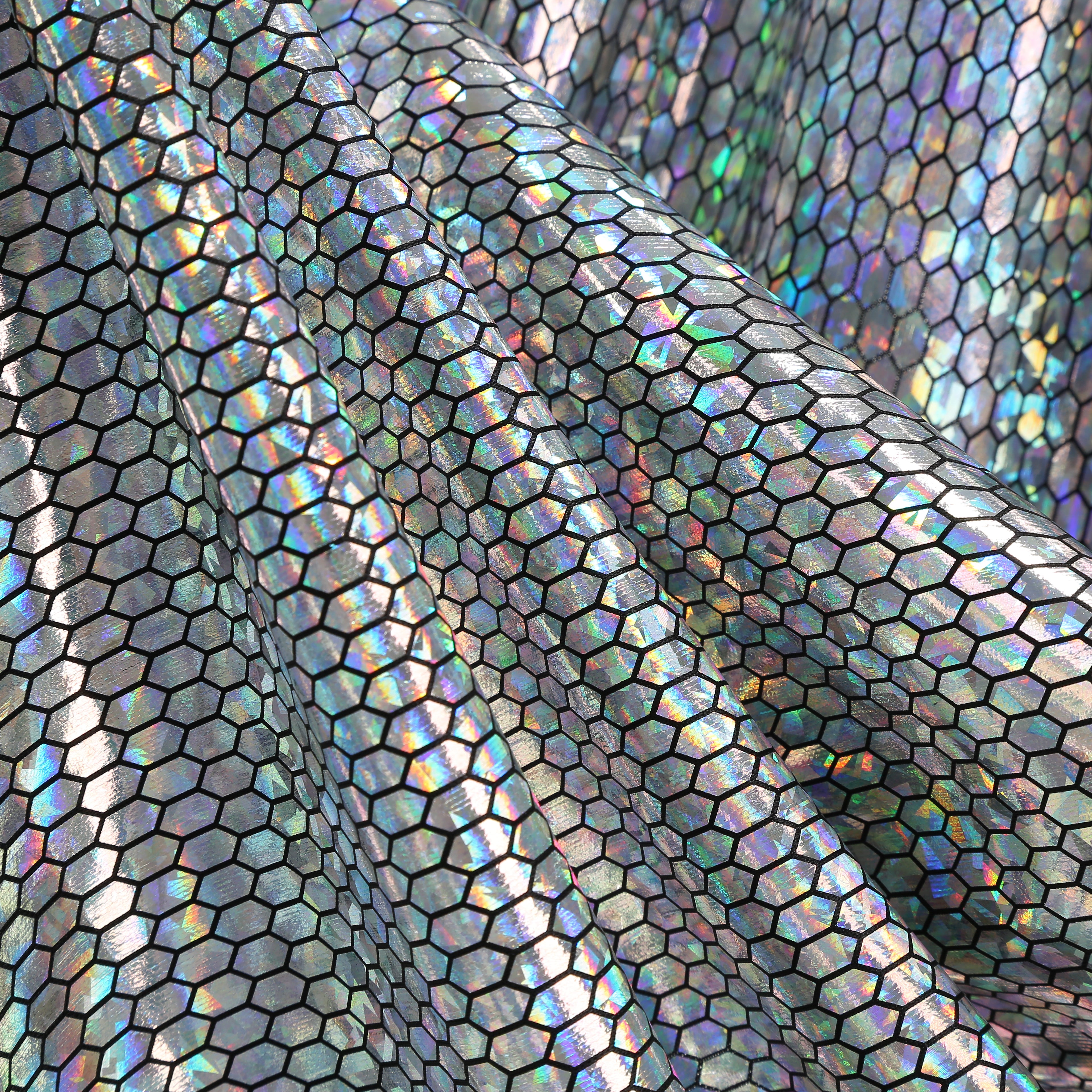 Custom Hexagonal Holographic Silver Hooded Cape for Adults, Double‑Layer Shiny Metallic Cloak 120‑160CM Halloween Rave Festival Cosplay Costume