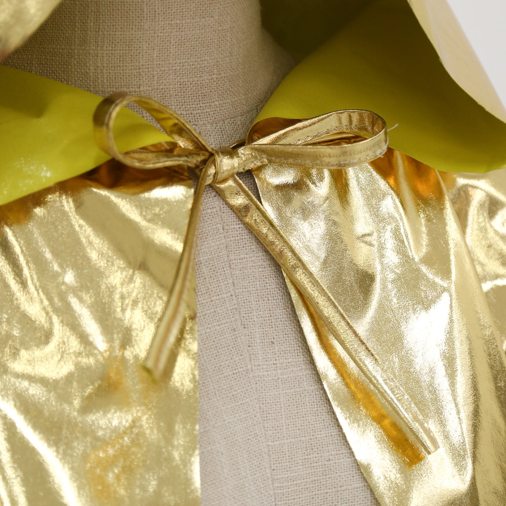 Custom Metallic Gold Hooded Cape With Neck Tie‑Strap 115CM 125CM 145CM 155CM Shiny Cosplay Cloak For Halloween Fantasy Theme Party
