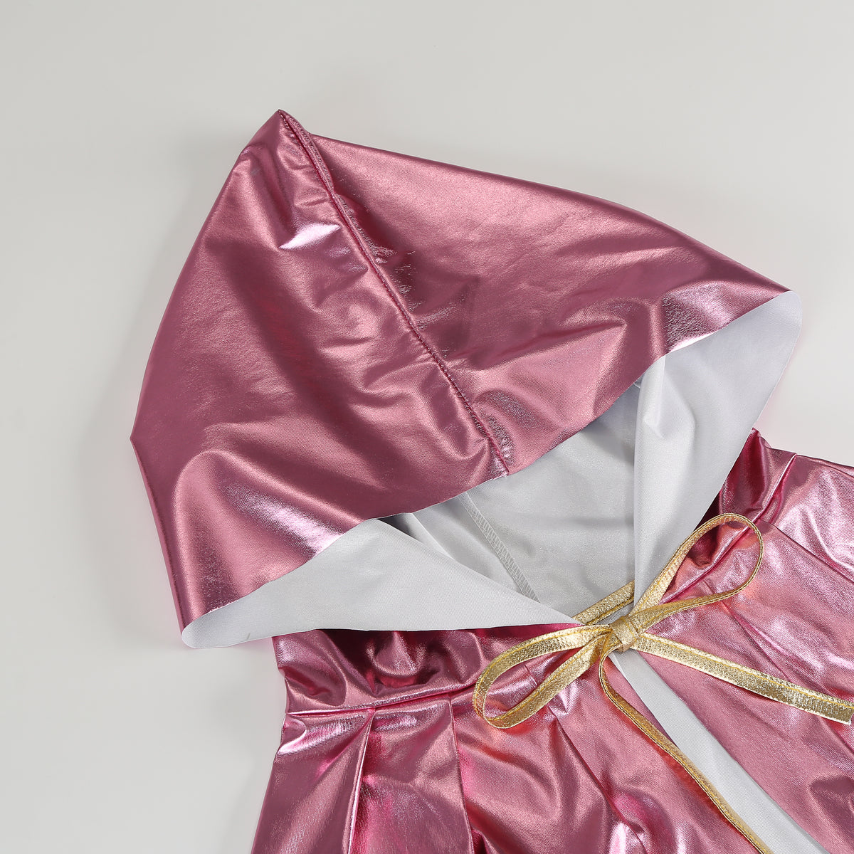 Custom Metallic Hooded Cape With Neck Tie‑Strap Pink 115CM 125CM 145CM 155CM Shiny Cosplay Cloak For Halloween Fantasy Theme Party