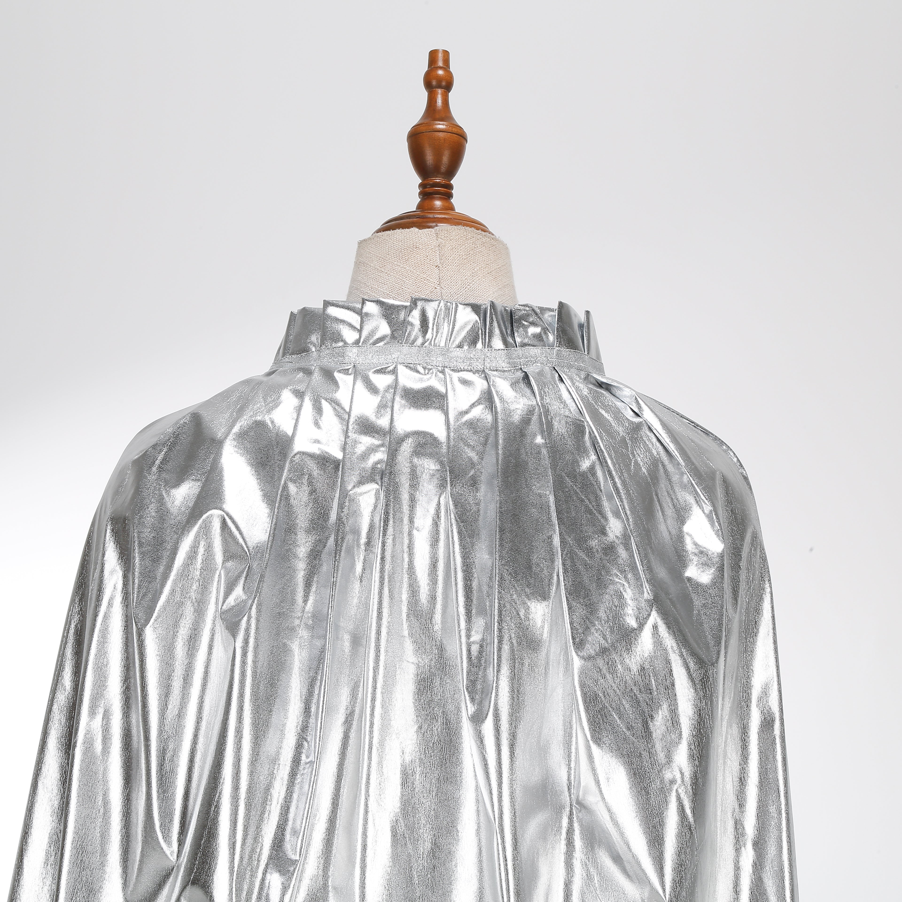Custom Metallic Collar‑Less Cape With Neck Tie Strap 115‑155CM Silver Blue Gold Shiny Cosplay Cloak For Halloween Fancy Theme Party